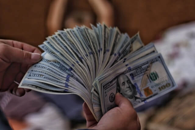 Cara Agar Bisnis Travel Anda Tetap Eksis Tanpa Banyak Biaya